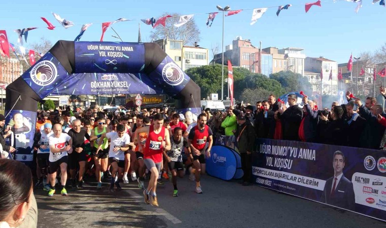 Kartalda 14. Uğur Mumcuyu Anma Yol Koşusu düzenlendi