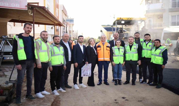 Kepez, asfaltta yap-boz dönemine son verme çalışmaları