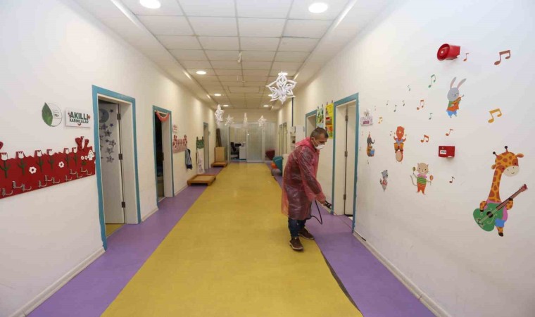 Kepezin kreşleri dezenfekte edildi