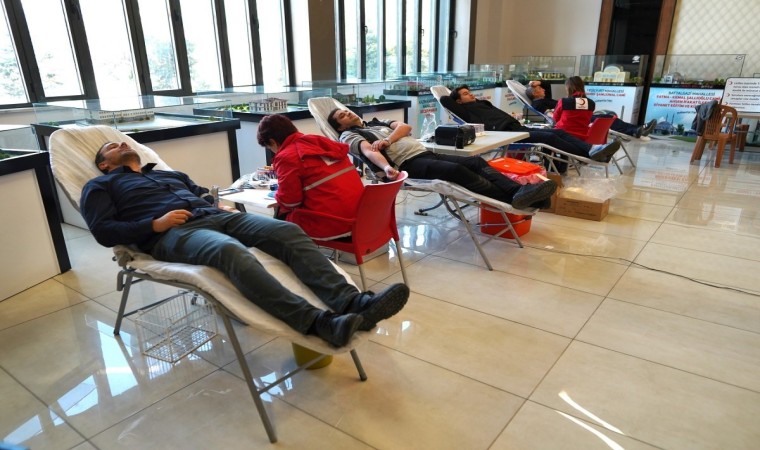 Melikgazi Belediyesinden Kızılaya kan bağışı desteği