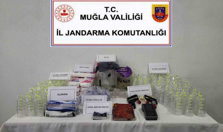 Merdiven altı hacamat ve sülük tedavisine operasyon