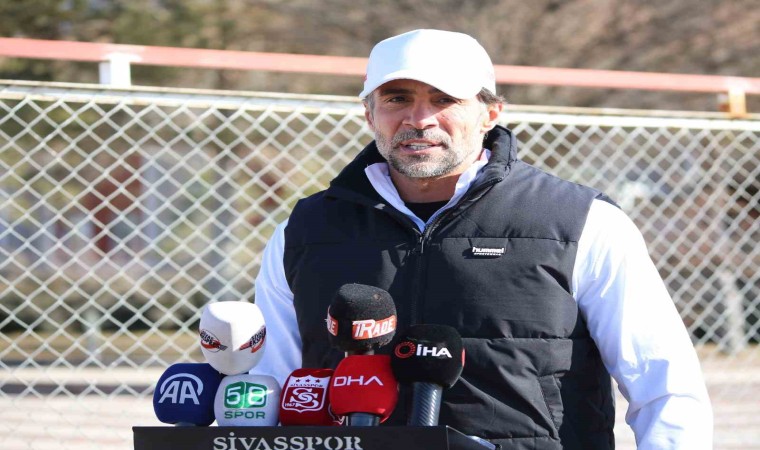 Ömer Erdoğan: “Takımdan bazı isimlerle yollar ayrılacak”