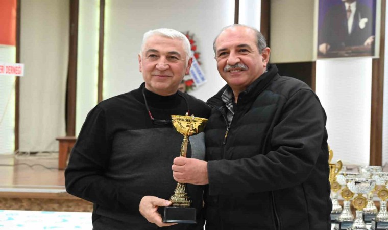 Posta Güvercini Yarışlarında dereceye girenlere ödülleri verildi