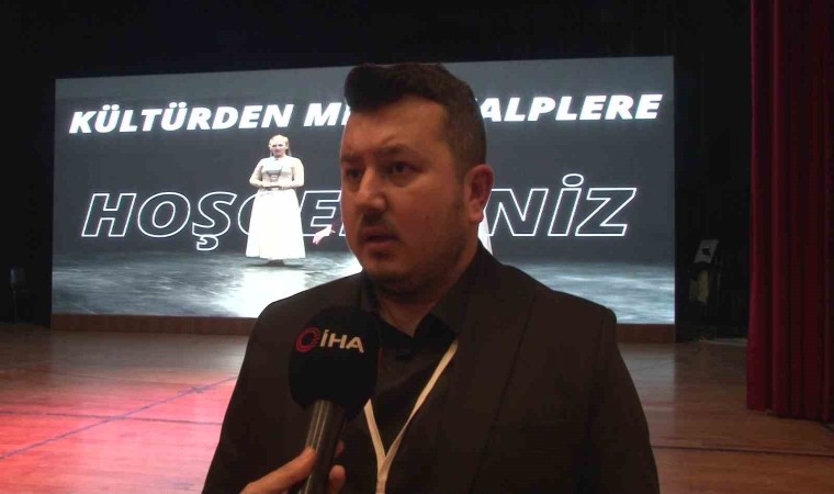 Ümraniyede özel çocuklar için Kültürden Minik Kalplere gösterisi