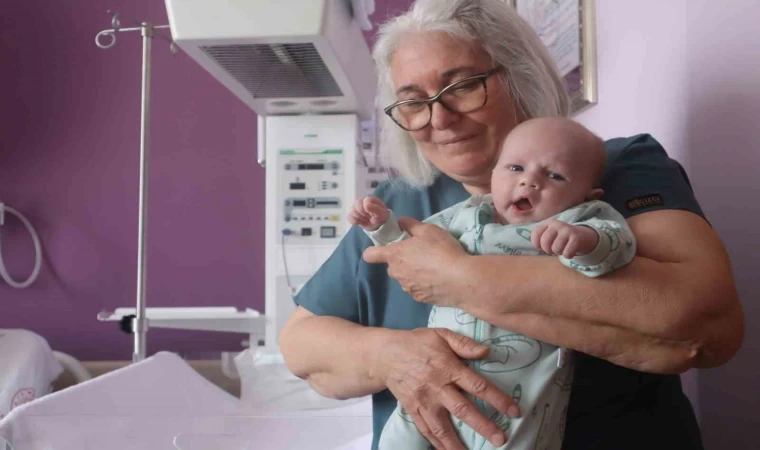 41 senede binlerce doğum yaptırdı