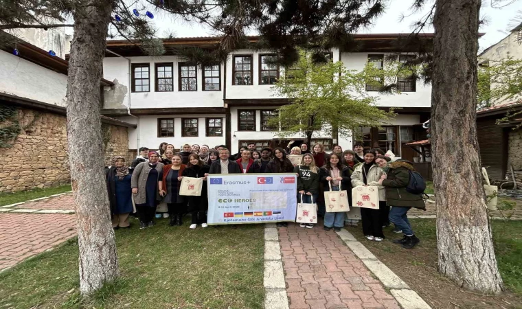 5 farklı ülkeden Kastamonu’ya gelen gençlere çevre bilinci aşılandı