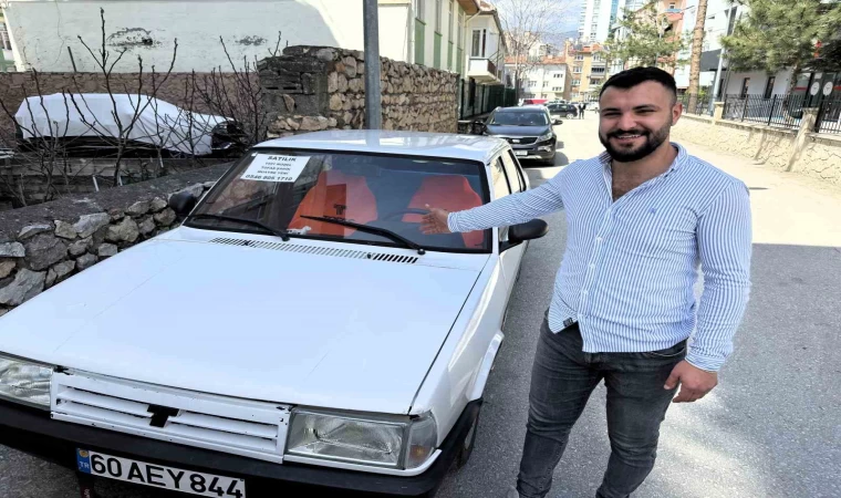 5 saniyelik heves için iki maaşından oldu