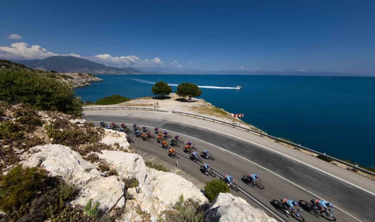 60. Cumhurbaşkanlığı Türkiye Bisiklet Turu’nda Kemer - Kalkan etabını Tibor Del Grosso kazandı