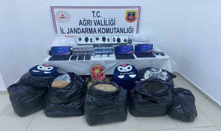 Ağrı’da Jandarma ekiplerinden kaçakçılık operasyonu: 4 gözaltı