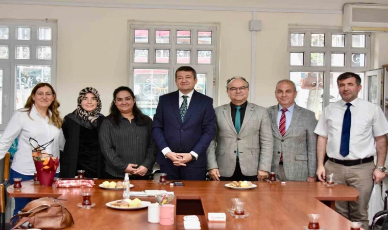 ‘Ailem’ dizisi, Bilecik’te velilere yönelik etkinliklerle tanıtılıyor