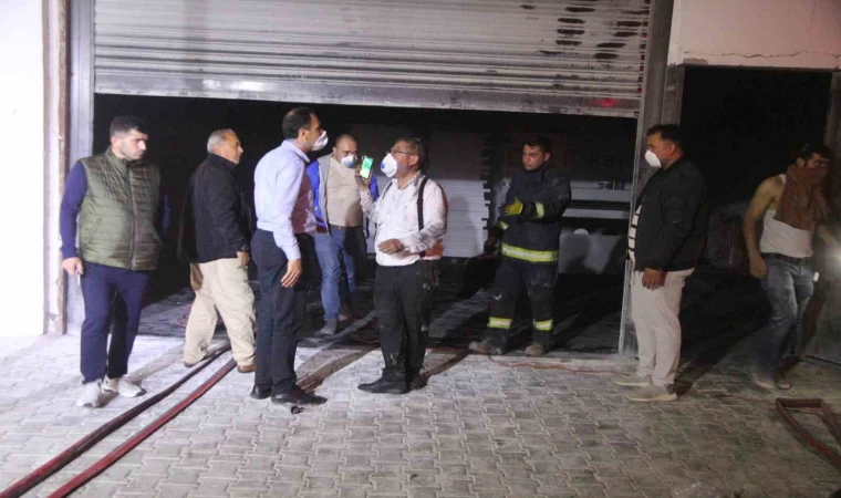 Alanya’da mobilya atölyesinde yangın paniği