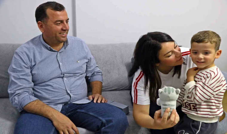 Antalya’da kreş servisinde kaybolan 3 yaşındaki çocuk 8 saat sonra parkta bulundu