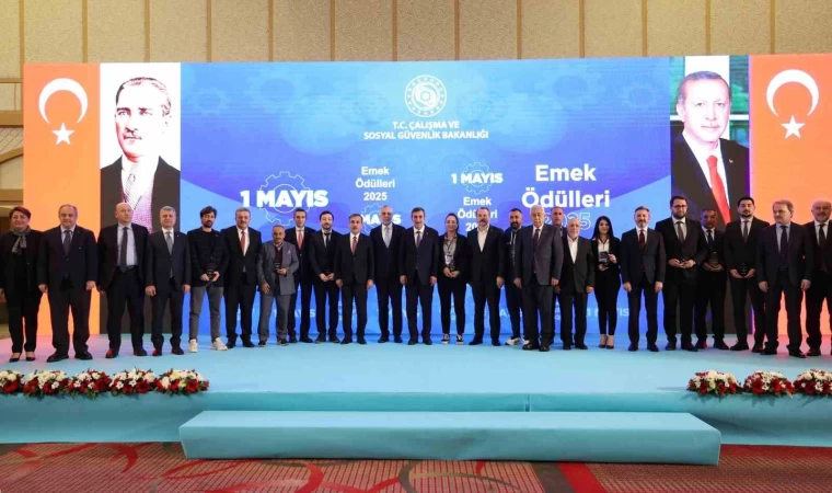 Bakan Işıkhan: ”Hayata geçirmiş olduğumuz her politikanın arkasında geleceğimizi aydınlatan işçilerimiz var”