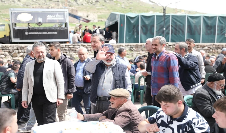 Başkan Çolakbayrakdar: ”Hizmetlerimizle kırsalın yaşam kalitesini artırıyoruz”