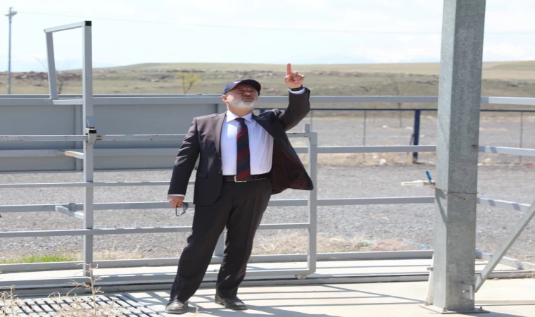 Başkan Çolakbayrakdar: ”Kurban hizmetinde de öncü, Türkiye’de sayılı belediyeyiz”