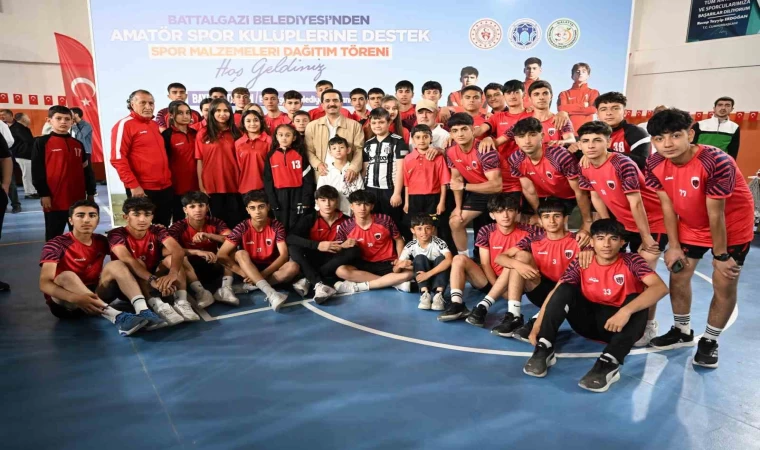 Battalgazi Belediyesi’nden amatör spor kulüplerine 4,5 milyon TL’lik destek