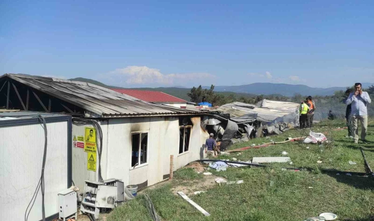 Bilecik’te işçilerin kaldığı konteynerde yangın