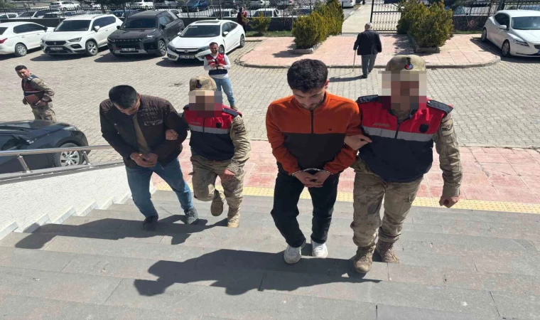 Bitlis’te göçmen kaçakçılığı yapan 4 organizatör tutuklandı