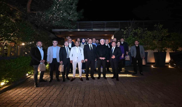 BUYSAD’da bayrak değişim