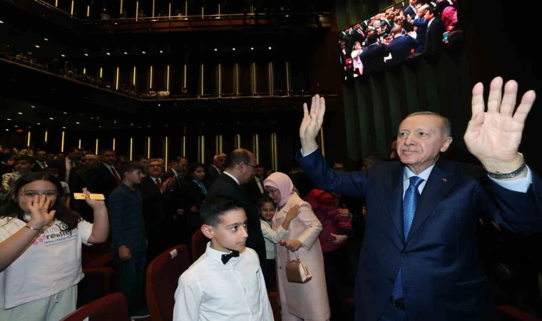 Cumhurbaşkanı Erdoğan, 23 Nisan Ulusal Egemenlik ve Çocuk Bayramı Konseri’ni dinledi