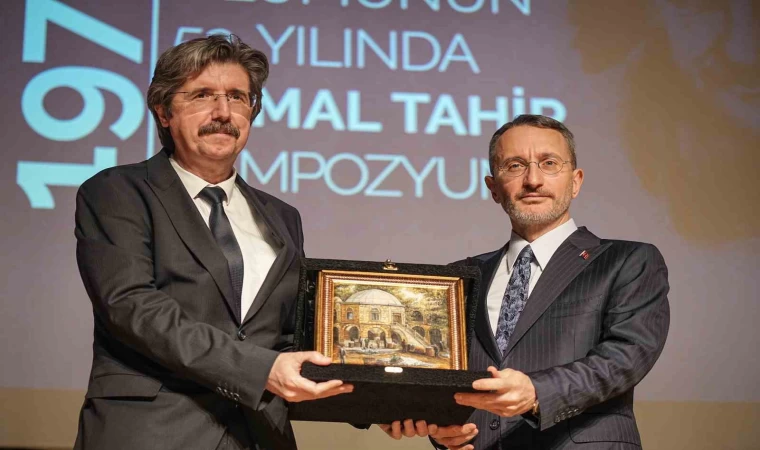 Cumhurbaşkanlığı İletişim Başkanı Fahrettin Altun: ”Türkiye, batının kültür ajanlığını yapanlardan çok çekti”