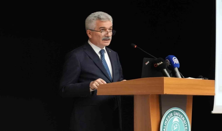 Danıştay Başkanı Yiğit, İdare Hukuku Sempozyumu’nda konuştu