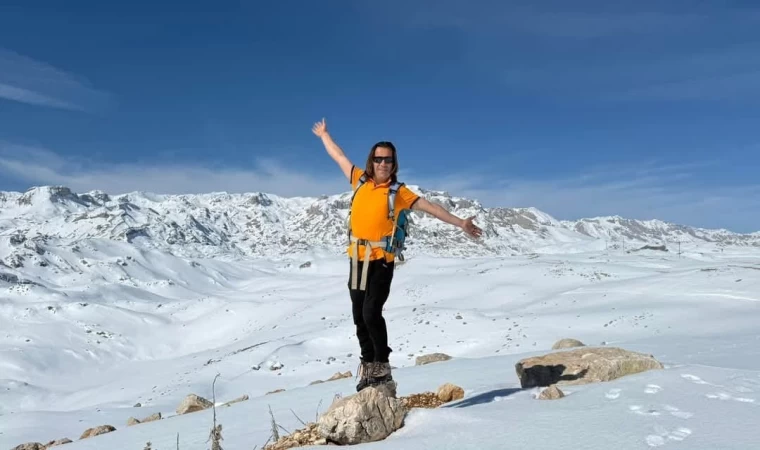 Dedesiyle aynı kaderi paylaştı, Rusya’da dağ tırmanışında donarak öldü