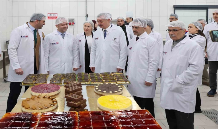 Deprem sonrası İstanbul’a 2 saat içinde 20 bin çorba