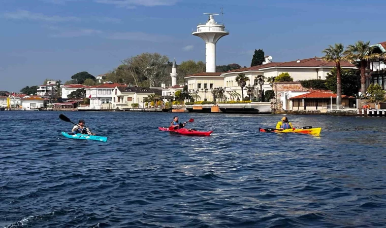 Dublin’den İstanbul’a kanoyla geldiler: Kanserli çocuklar için 7 ay süren zorlu yolculuk tamamlandı