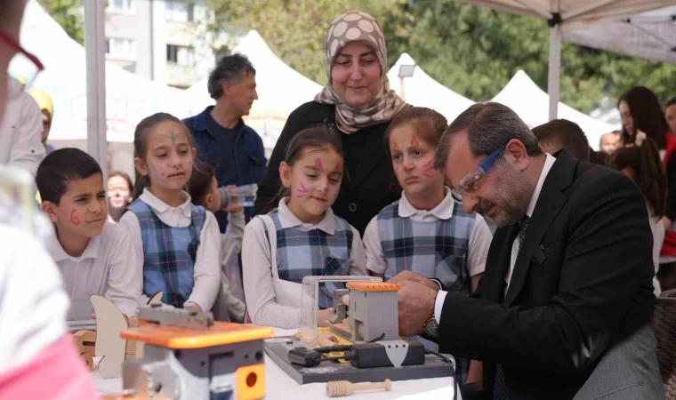 Gürsu Çocuk Kitap Fuarı kapılarını açtı