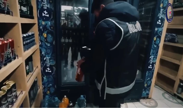 Iğdır’da 22 şişe sahte alkol ve 13 şişe kaçak alkol ele geçirildi