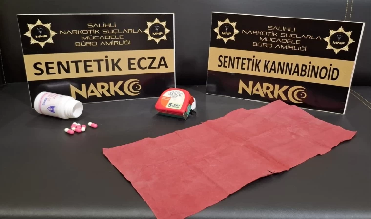 Manisa’da şüpheliden kağıda emdirilmiş uyuşturucu çıktı