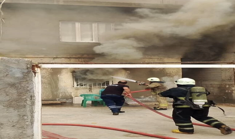 Mardin’de ev yangını itfaiye ekiplerince söndürüldü