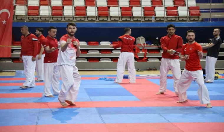 Milli karateciler, Ağrı’da yüksek rakımda çalışıyor