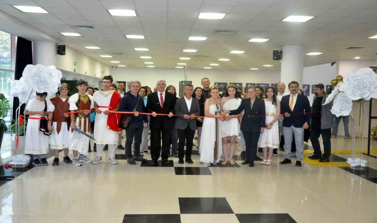 MTK Koleji’nden ”genç karyalılar” resim sergisi