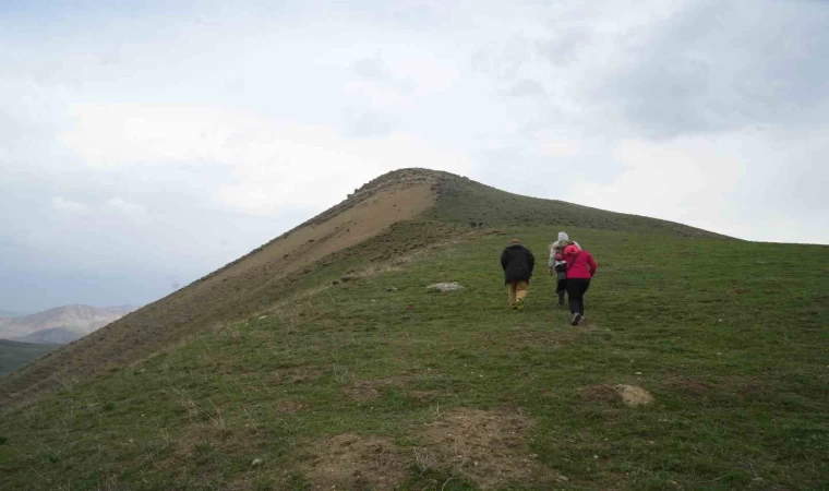 Muş’ta köylüler yeni bir kale keşfetti