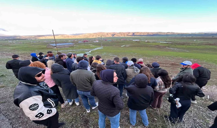 Öğrenciler, Bingöl’de fay hatlarını yerinde inceledi