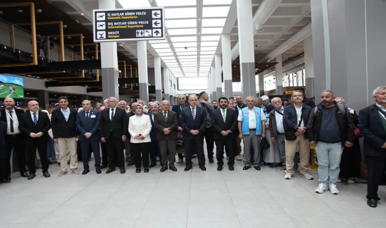Ordu’dan 291 kişilik hac kafilesi kutsal topraklara uğurlandı