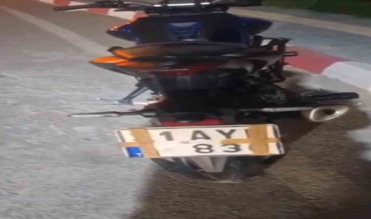 Plakayı yara bandıyla kapatan sürücü yakayı ele verdi