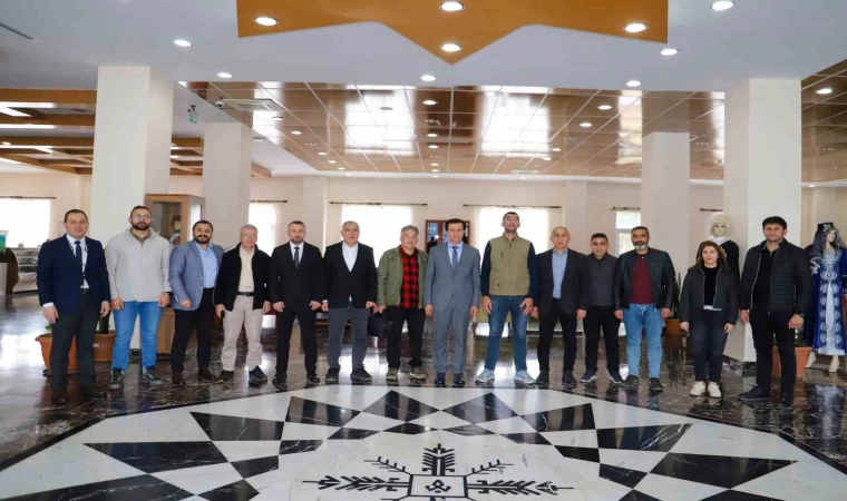 Prof. Dr. Emiroğlu, ’’Türkiye yetişmiş insanını en kolay israf eden ülke’’