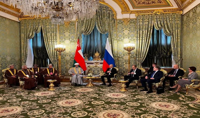 Putin ile Umman Sultanı Al Said’den ilk yüz yüze görüşme