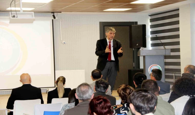 Rehber öğretmen ve müdür yardımcılarının Kütahya OSB’de mesleki eğitim buluşması