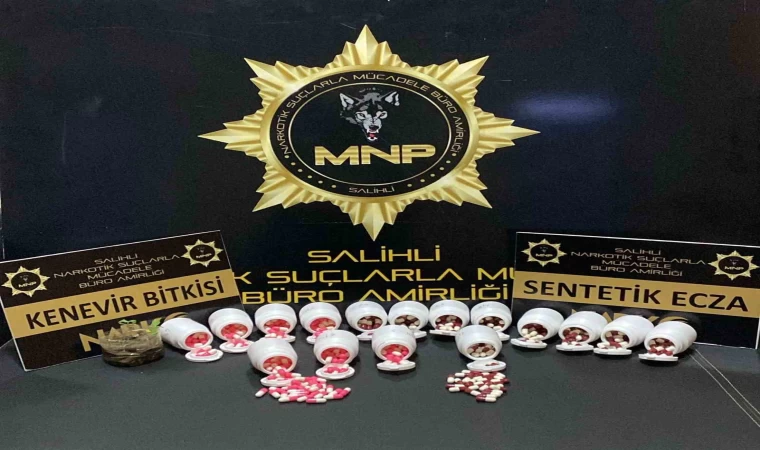 Salihli’de 817 sentetik ecza hapı ele geçirildi