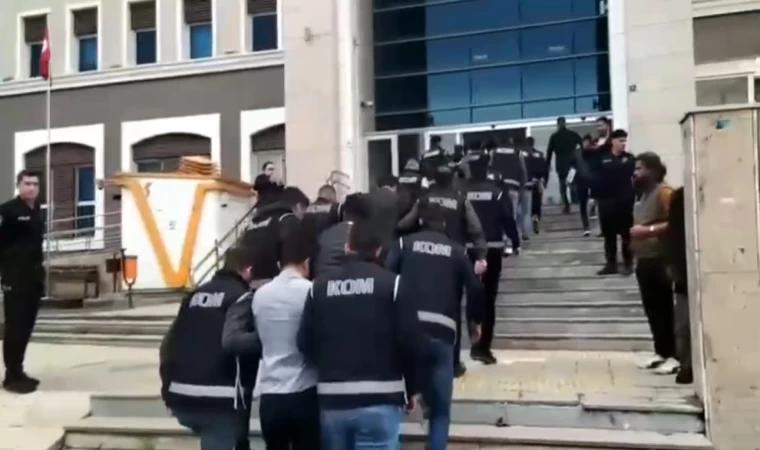 Şanlıurfa’da araç muayene istasyonuna rüşvet operasyonunda 7 tutuklama