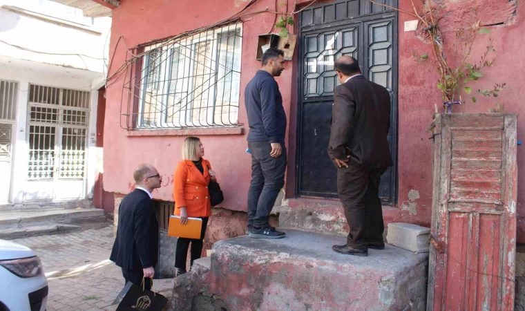 Siirt’te ”Açık Kapı” vatandaşların sorunlarını yerinde dinliyor