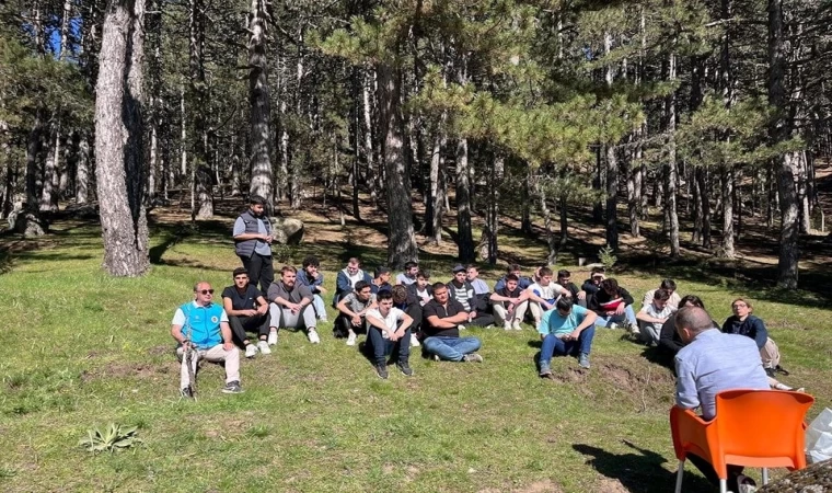 Simav Gölcük Yaylasında doğa yürüyüşü