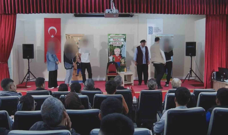 Suça sürüklenen çocuklar tiyatro ile buluştu