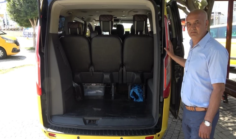 Takside unutulan 18 bin 300 euroyu sahibine teslim etti