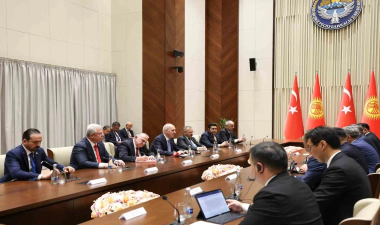 TBMM Başkanı Kurtulmuş, Kırgızistan Bakanlar Kurulu Başkanı Kasımaliyev ile görüştü