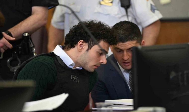 UnitedHealthcare CEO’sunu öldürdüğü iddia edilen Mangione, cinayet suçlamasını reddetti